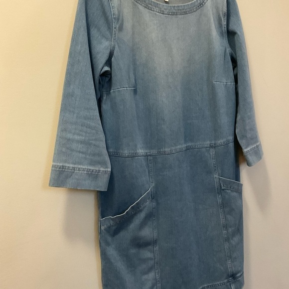 AG Adriano Goldschmied Denim Knit Cocoon Dress 3/4 Sleeves Medium Wash Size M - Picture 3 of 6